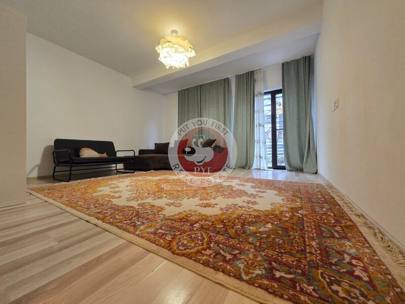 Glina | 4 camere | 134mp | curte | B11894